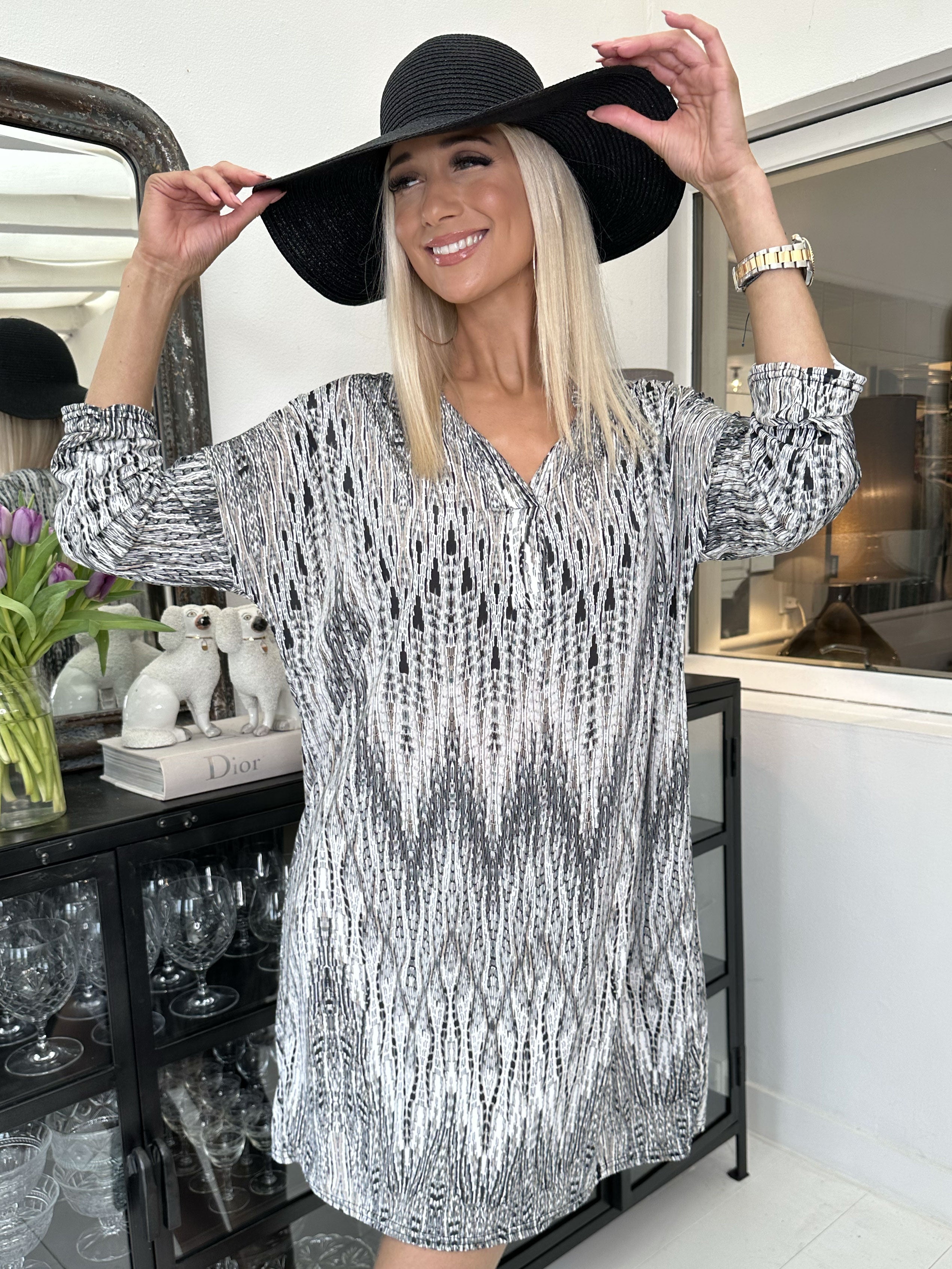 Paprika - Härlig tunikaklänning i coolt tryck